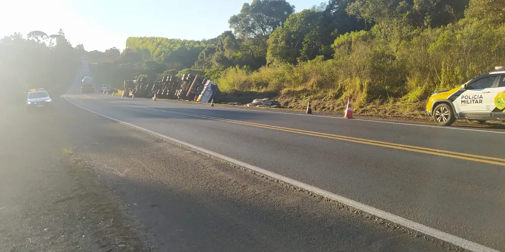Apesar do acidente, fluxo na rodovia não foi comprometido