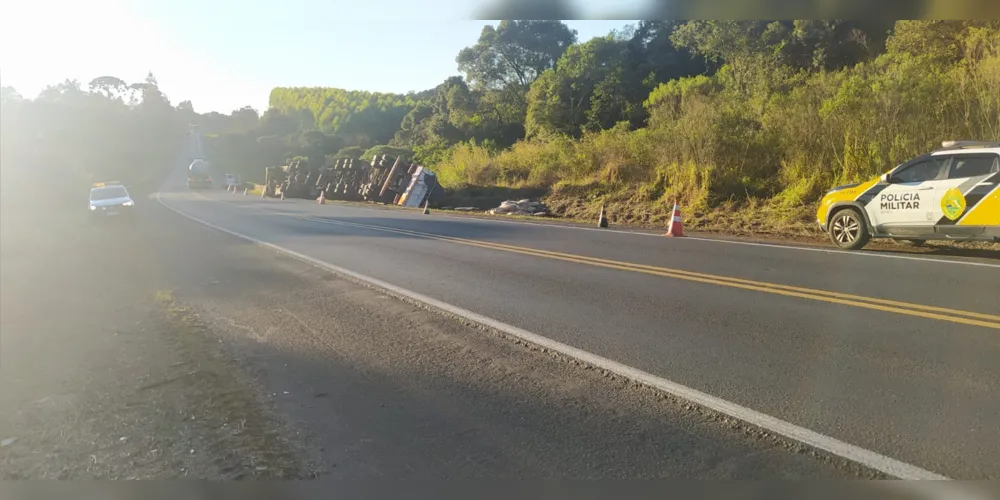 Apesar do acidente, fluxo na rodovia não foi comprometido