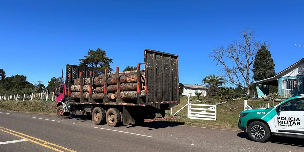 As cargas apreendidas foram doadas à Associação de Pais e Amigos dos Excepcionais (APAE) de Inácio Martins