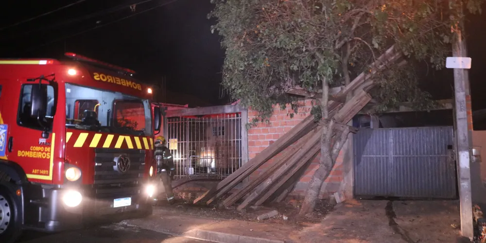 Residência pegou fogo no Residencial Costa Rica