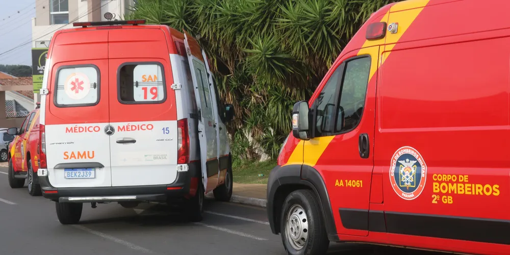 Samu e Siate atenderam a vítima do acidente