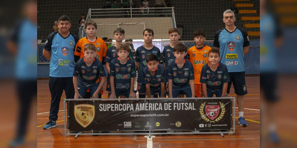 A equipe sub-12 avançou até a semifinal da competição