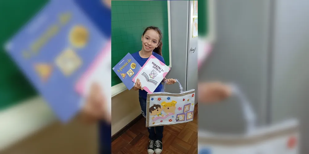 Uma das propostas envolve um empréstimo semanal de um livro escolhido pelos alunos