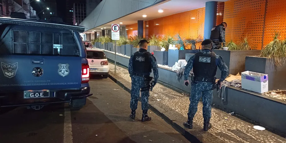 A equipe compareceu ao local para confirmar a veracidade do vídeo divulgado nas mídias sociais.