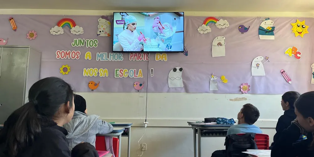 O conteúdo especial em formato de videoaula traz dicas e orientações para a realização de uma higiene bucal adequada