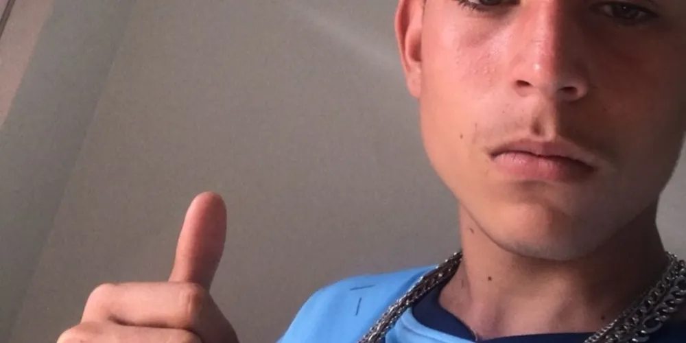 Gustavo tinha 17 anos