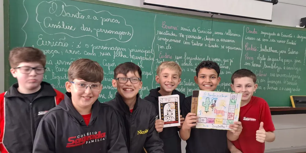 A proposta permitiu que os educandos utilizassem as informações das obras para criar jogos que seriam apresentados e jogados por todos