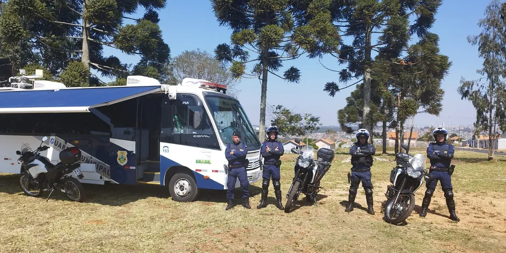 Ação teve o emprego de um ônibus de monitoramento e a presença de equipes direcionadas para o patrulhamento comunitário