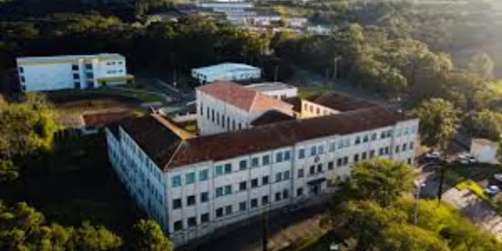 O Vestibular 2025 da Unicentro disponibiliza 16 vagas para o curso