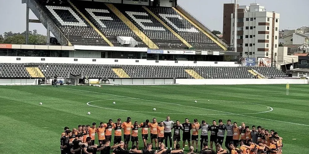 No momento, o Fantasma ocupa a 12ª posição na tabela, com 33 pontos ganhos em 24 partidas