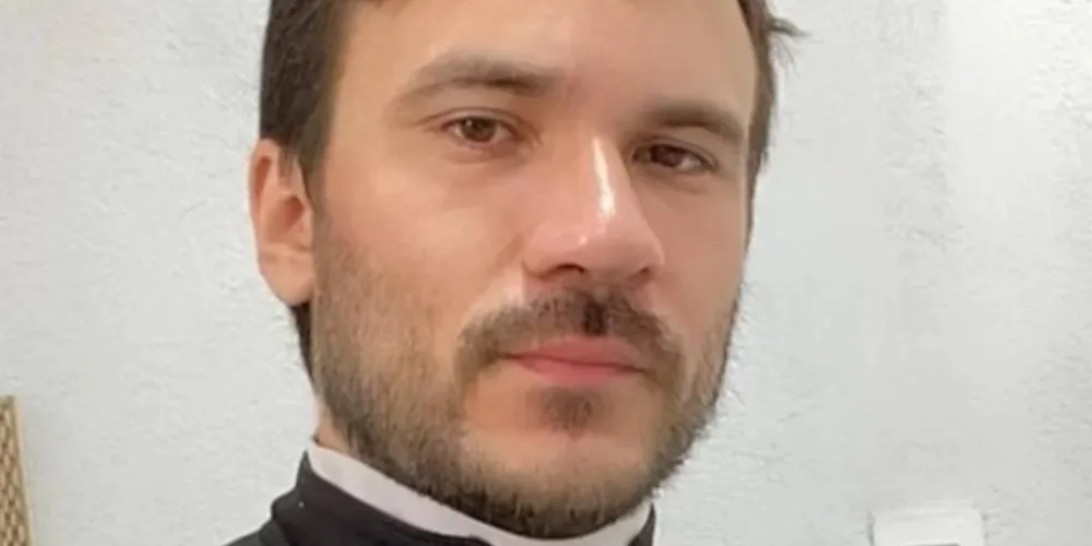 O padre Fabrício Rodrigues, que completou 29 anos no último dia 8, morreu.