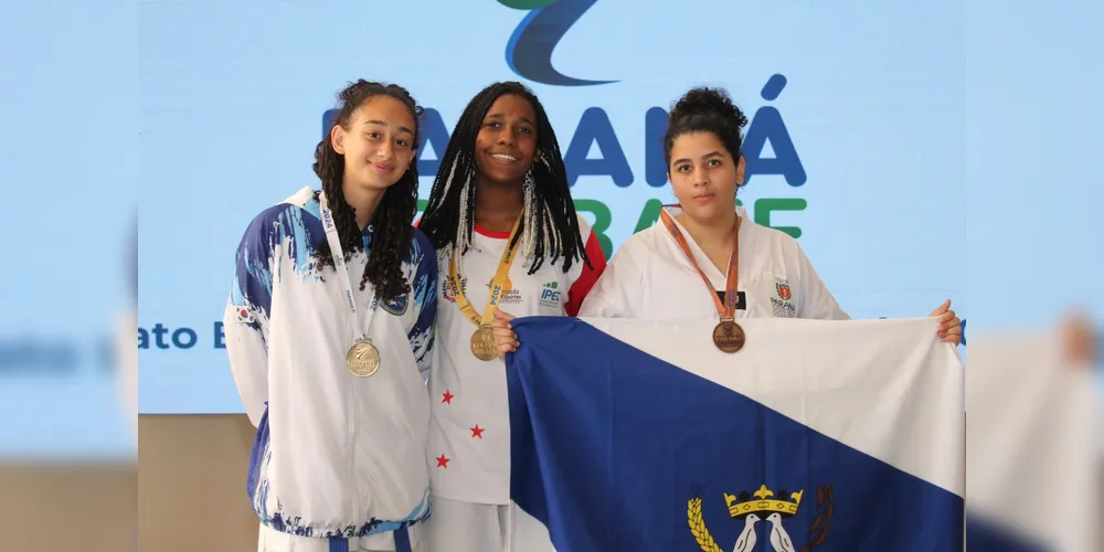 O grupo ponta-grossense conquistou 36 medalhas na competição