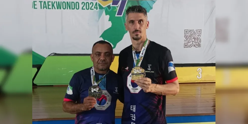 Valdemar Junior e Celso Taborda são professores de Taekwondo em Ponta Grossa