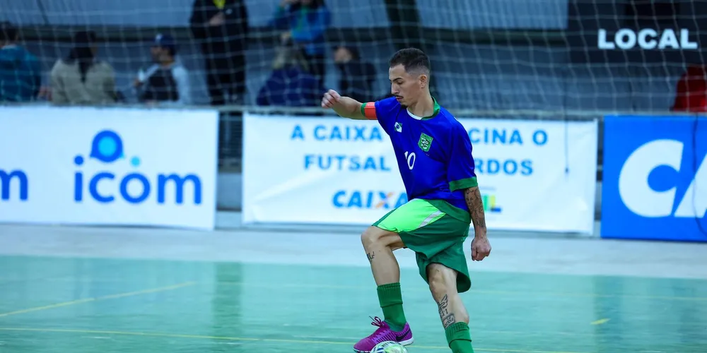 Kelvin publicou uma nota pedindo o apoio de quem quiser e puder contribuir