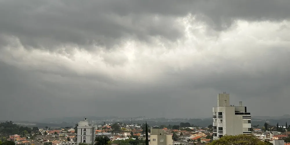 A Defesa Civil de Ponta Grossa recomenda que a população fique atenta