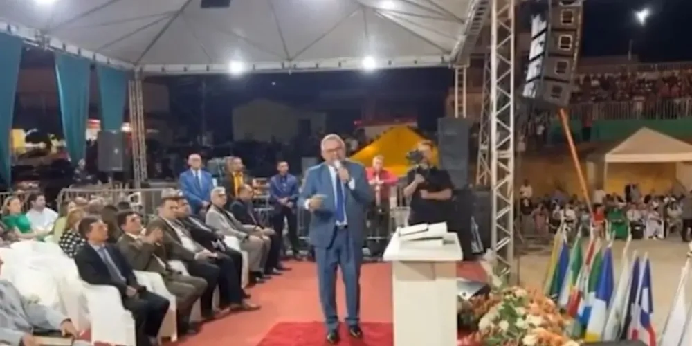O vídeo foi gravado num dos cultos de comemoração de 90 anos da Assembleia de Deus de Tucuruí-PA