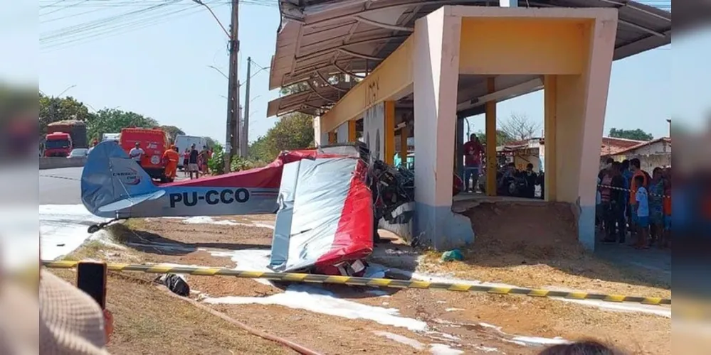 Avião cai em Teresina (PI)