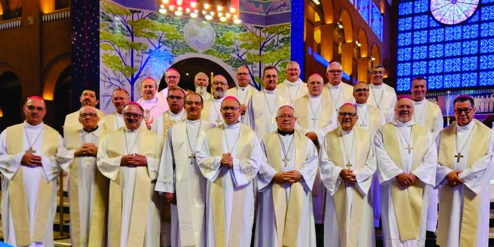 Devem participar todos os Arcebispos e Bispos das 18 arqui/dioceses do Regional Sul 2 da CNBB e da Metropolia e Eparquia ucranianas