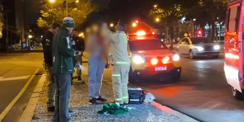 Entre os golpes que o motorista levou, um deles, próximo ao olho direito, preocupou mais