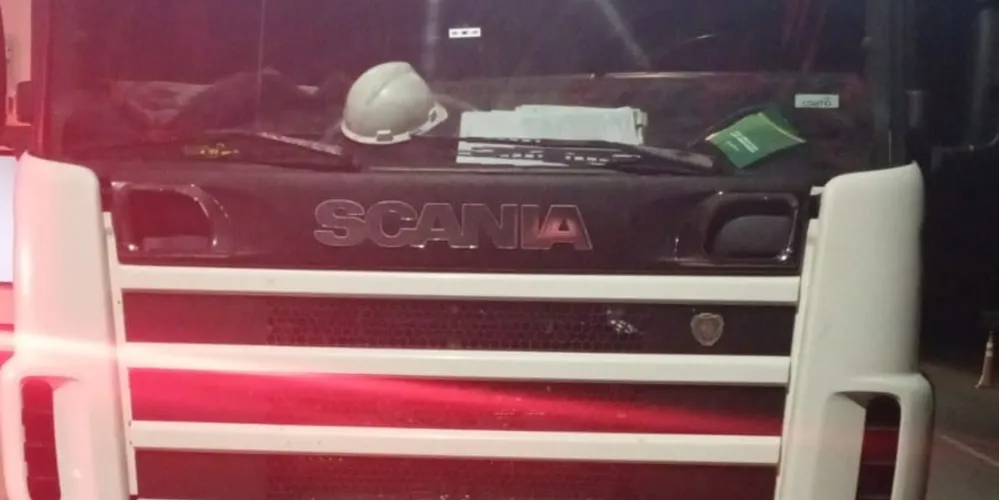 Condutor fugiu para área de mata ao receber ordem de parada policial