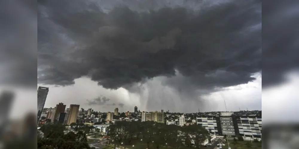 A chuva forte no Paraná deixará as temperaturas amena