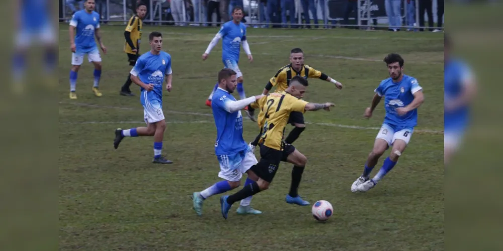 A partida coloca frente a frente duas equipes tradicionais do torneio