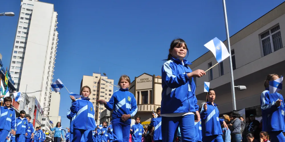 A organização dos eventos é realizada por meio da Secretaria Municipal de Educação