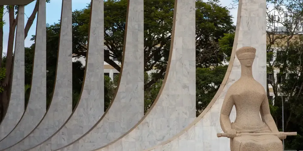 O STF formou maioria de votos para tornar réus dois deputados federais e um suplente do PL pelos crimes de corrupção passiva e organização criminosa