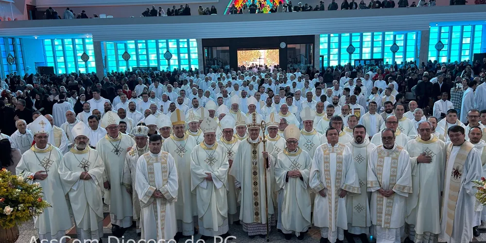 A posse do sexto bispo da Diocese de Ponta Grossa foi realizada nesse sábado