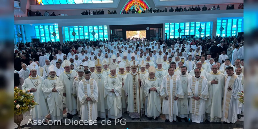 A posse do sexto bispo da Diocese de Ponta Grossa foi realizada nesse sábado