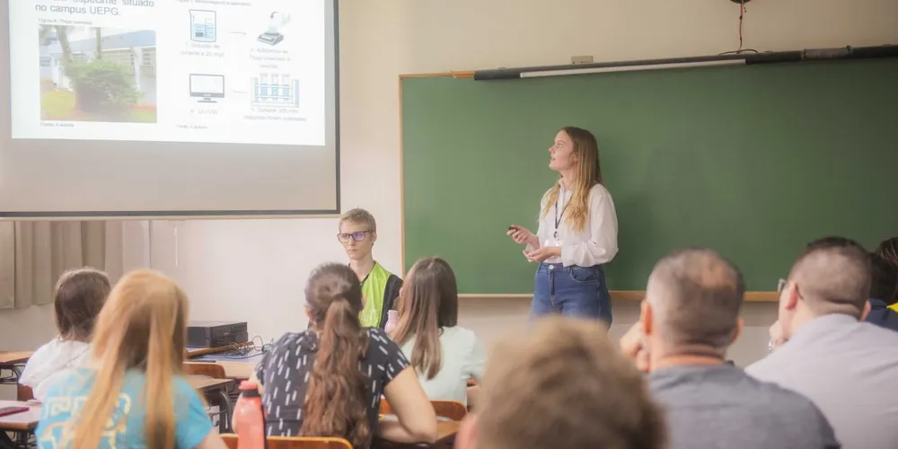 Participam do evento alunos e professores vinculados aos Programas de Iniciação Científica (Pibic, BIC e Provic), além do Programa de Iniciação Científica Júnior (Pibic-Jr).