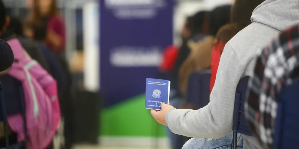 Agências do Trabalhador iniciam a semana com 22 mil vagas de emprego