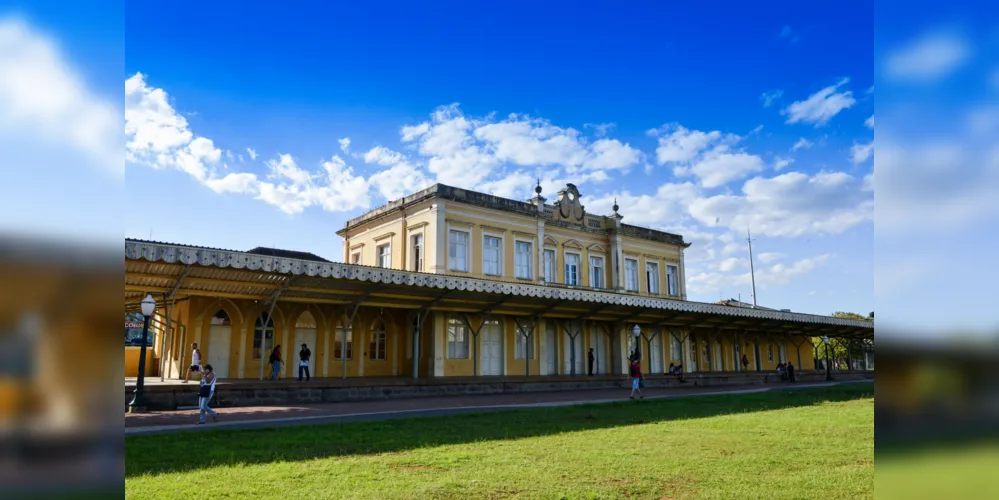 Promovido pelo Sesc Estação Saudade, o projeto ‘Domingo Cultural’ proporciona ações artísticas.