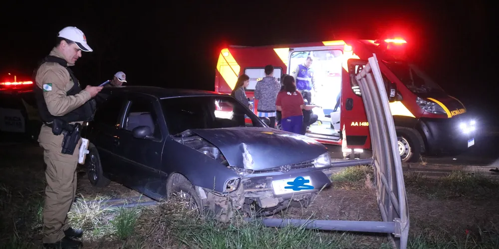 Acidente aconteceu na madrugada desta sexta-feira (16)