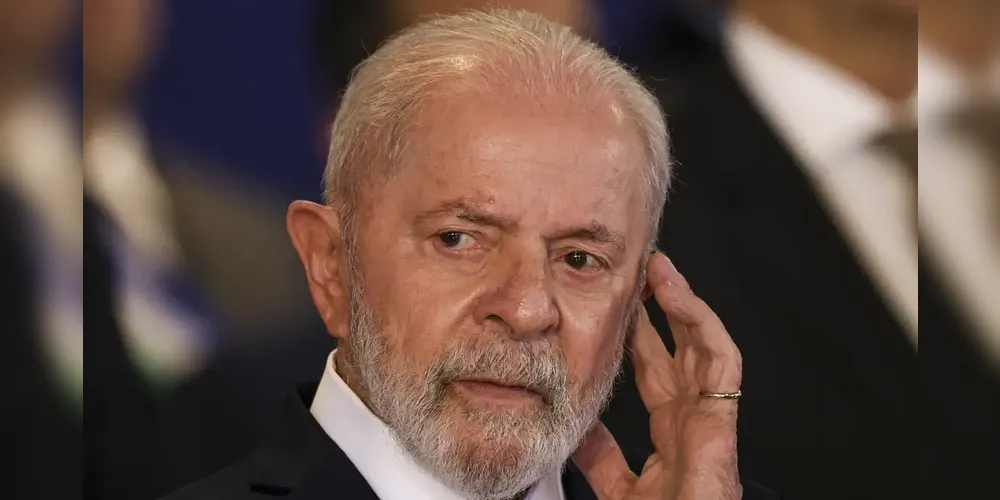 O presidente Lula sanciona nesta segunda-feira (9) a lei que regulamenta os concursos no país