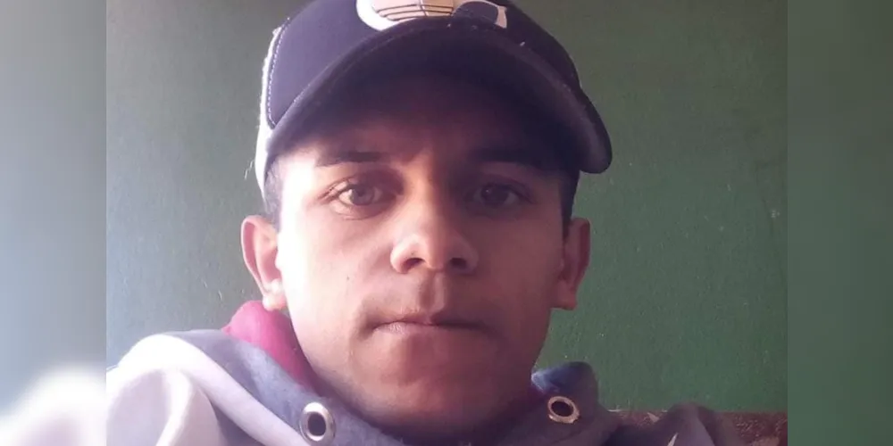 Foi identificado como Giovane Michael, 26 anos, o jovem que faleceu na madrugada desta quinta-feira (18) após acidente de trânsito