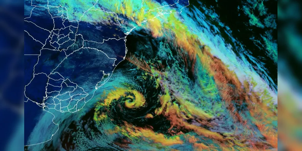 Ciclone na costa intensifica baixas temperaturas no começo da semana