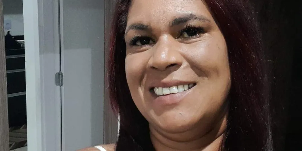 Cristiane estava em frente ao filho quando foi baleada