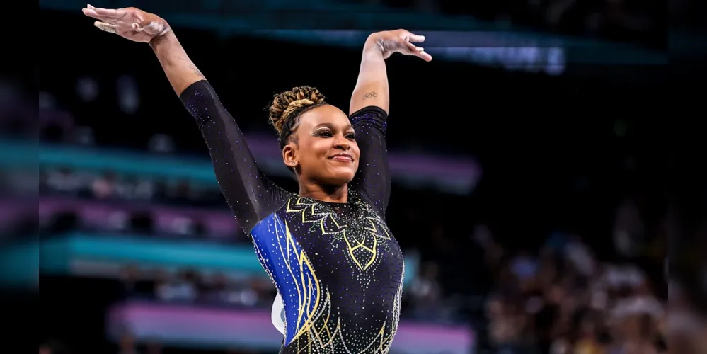 Rebeca Andrade está entre as favoritas para ganhar medalhas na disputa desta quinta-feira (1º)