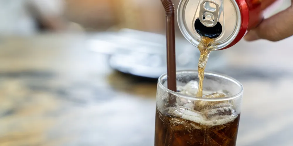 Refrigerantes estão associados a um maior risco de doenças cardíacas