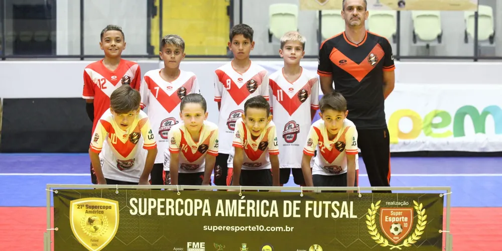 Os meninos comandados por Ricardo Santos Franco foram eliminados após boa campanha na primeira fase