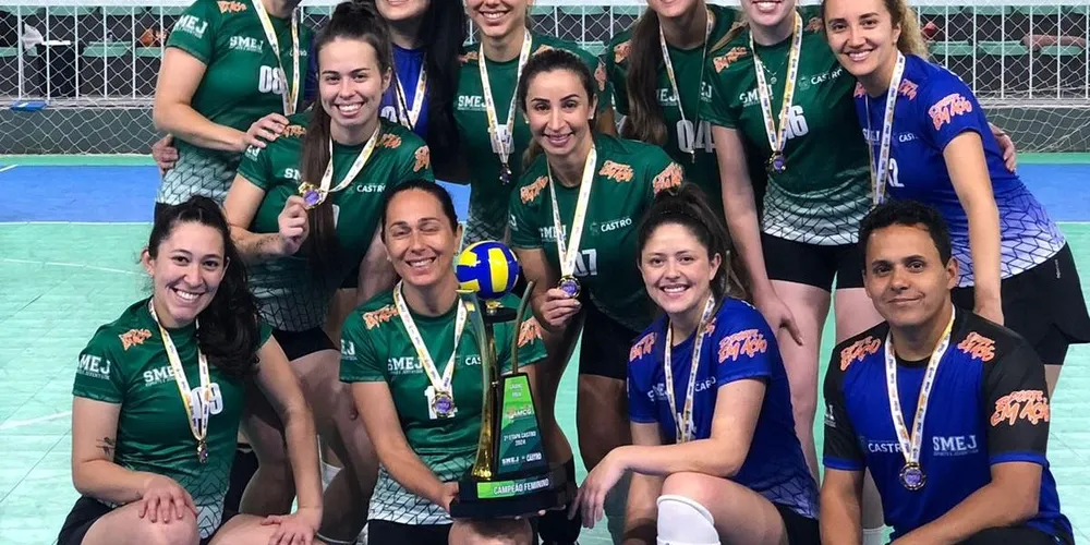 As equipes de Castro foram campeãs da 2ª etapa do Grand Prix de Vôlei da AMCG