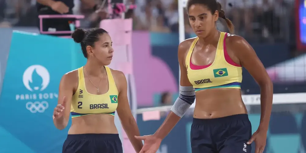 As brasileiras Duda e Ana Patrícia deram mais uma demonstração de que são fortes candidatas ao ouro no torneio feminino de vôlei