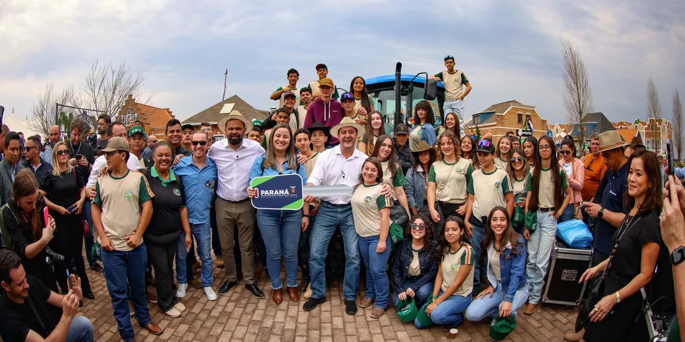 O objetivo é auxiliar na formação dos alunos, permitindo que eles apliquem conhecimentos teóricos