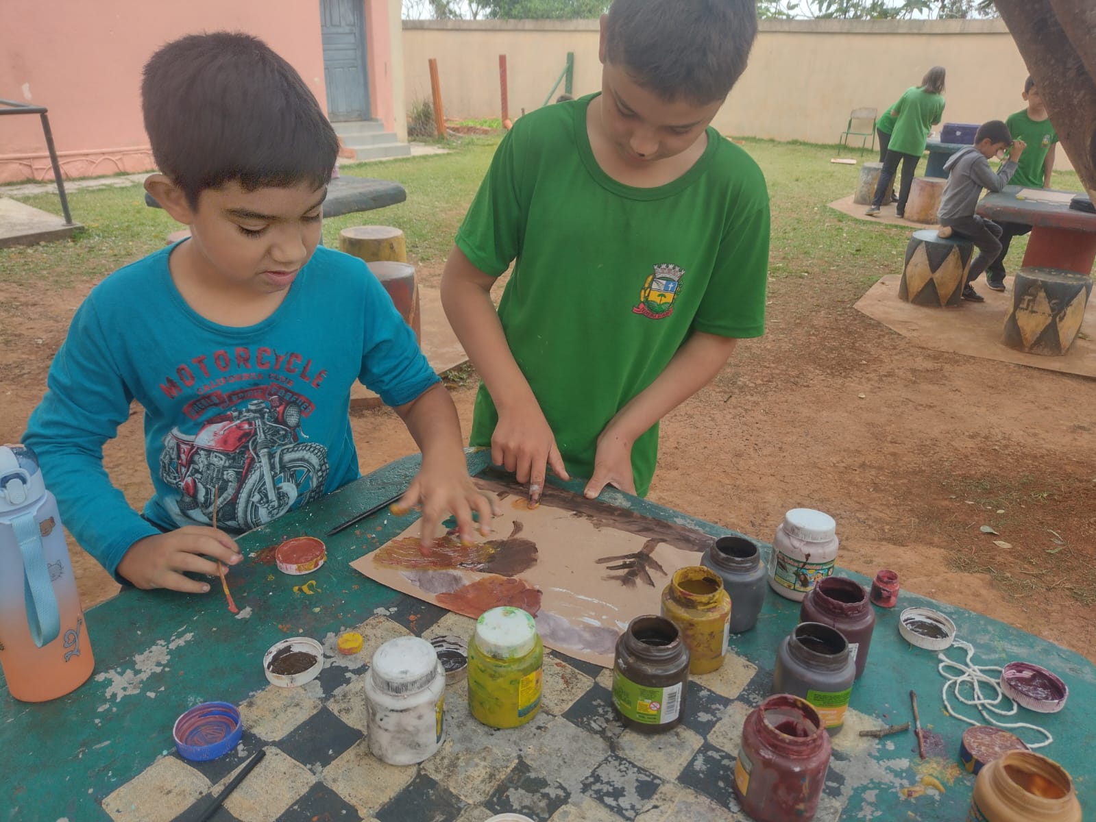 Trabalho abordou importante e atual tema de forma prática