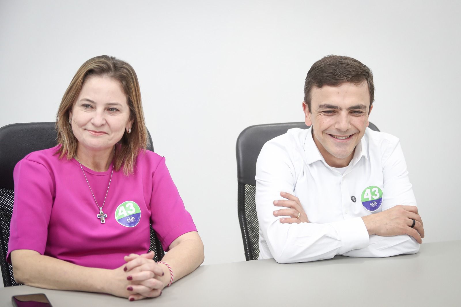 Ao lado de Liliane Chociai (PSB), Aliel participou de reuniões com empresários e lideranças