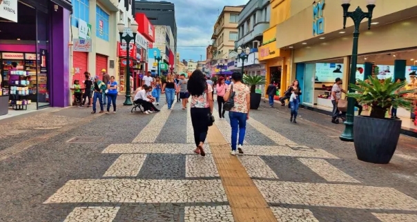 A pesquisa também revela um avanço positivo na presença online dos comerciantes