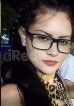 Renata estava grávida de três meses e tinha uma filha de três anos