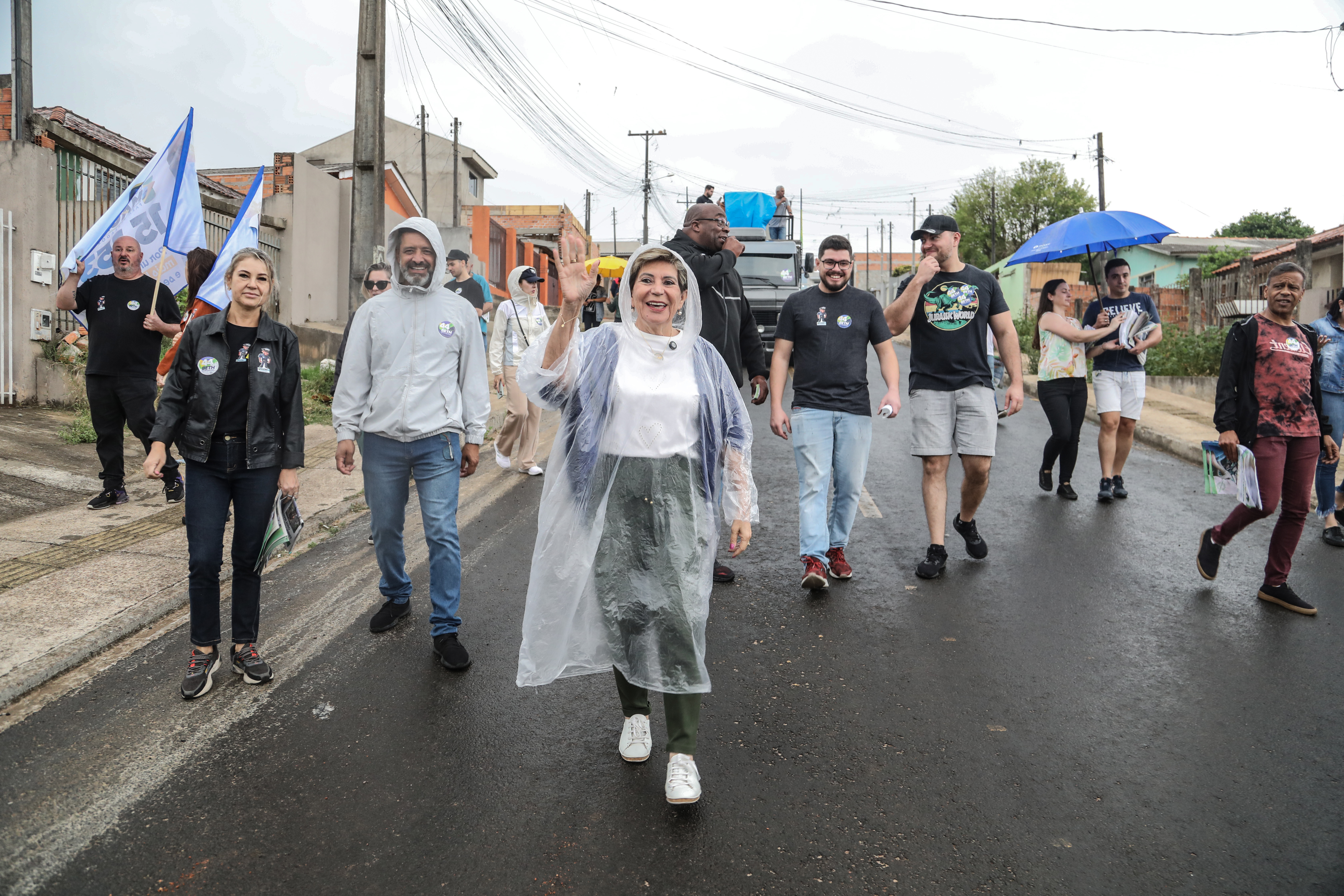 Elizabeth Schmidt (União) visitou moradores da região do Dom Bosco