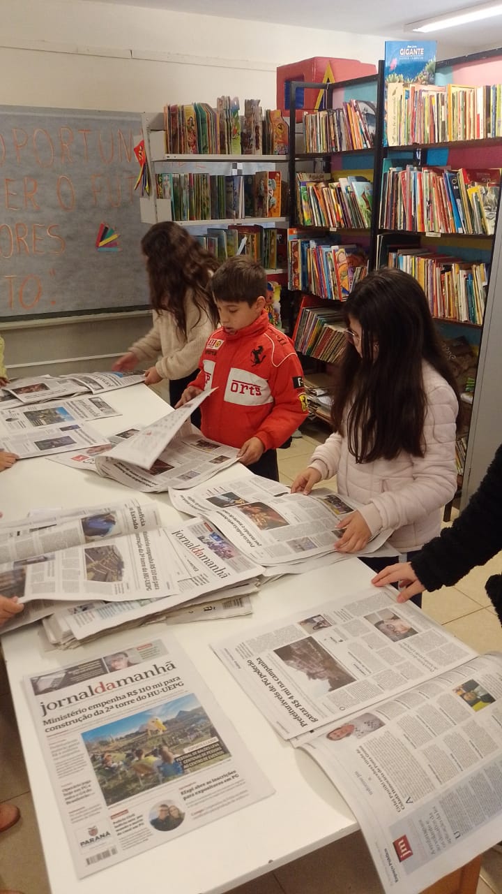 Elementos presentes nas versões do Jornal da Manhã movimentaram os educandos